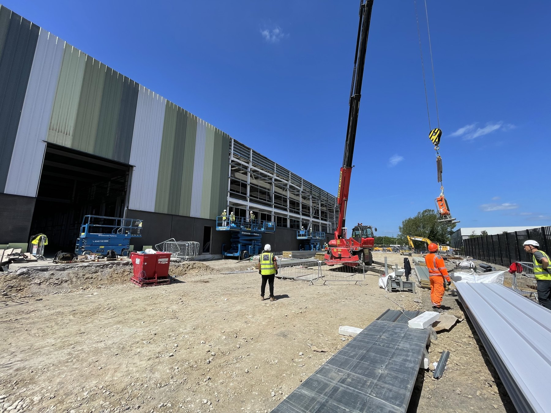 Wide industrial elevation during data centre envelope installation works in Didcot