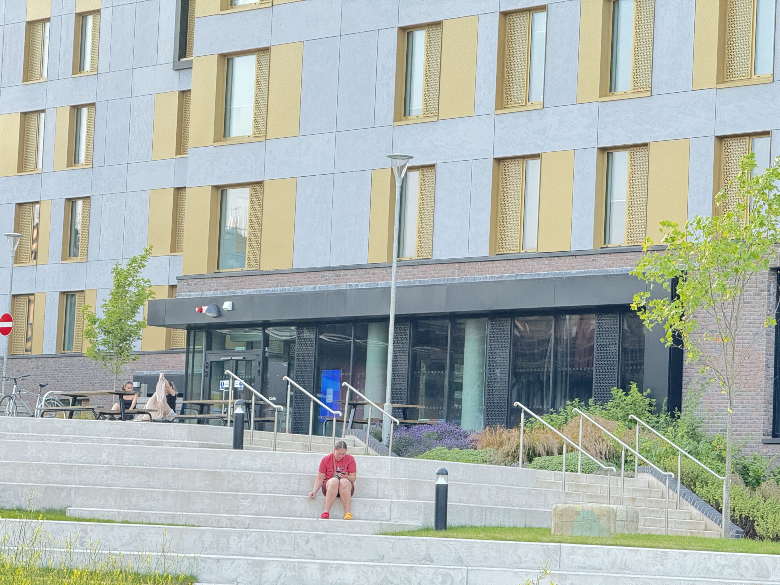 UWE Bristol rainscreen panel installation with mixed access conditions